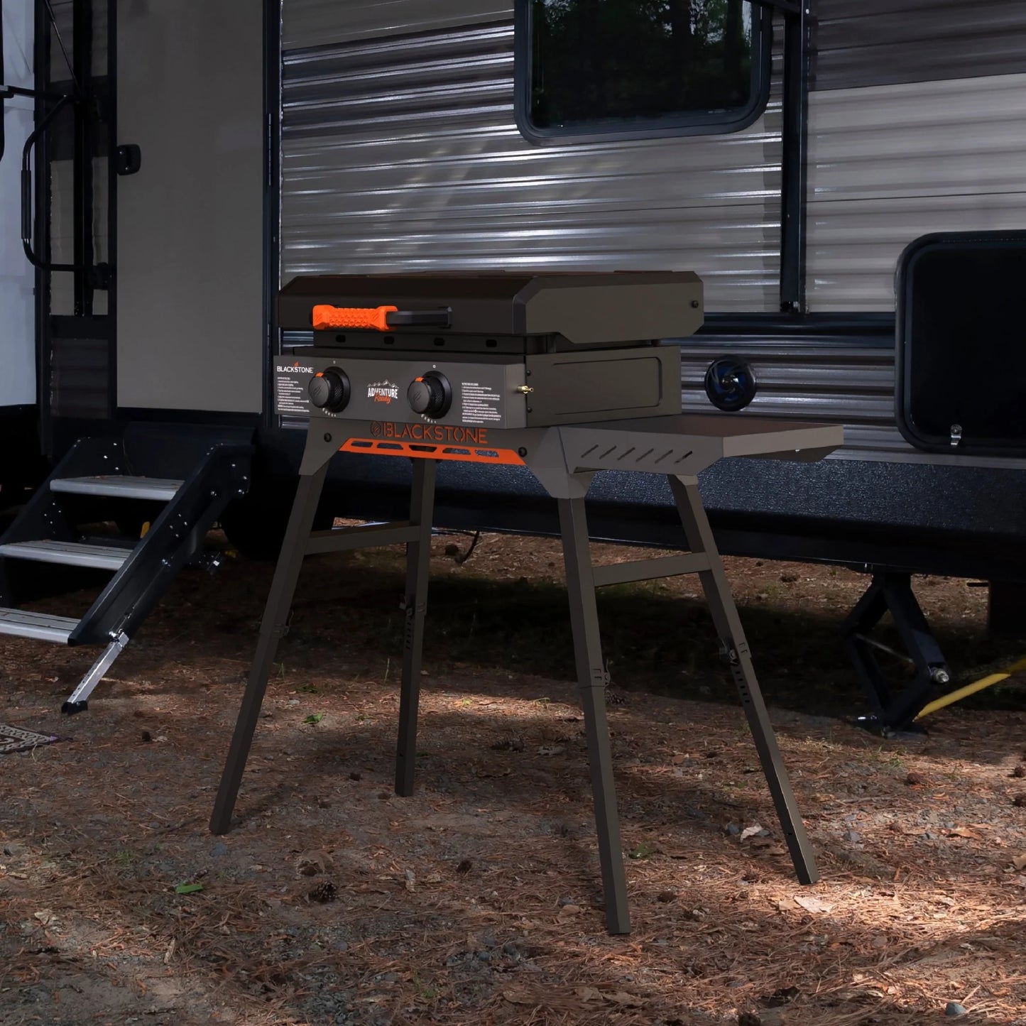 Adventure Ready 22” Griddle with Hood and Stand