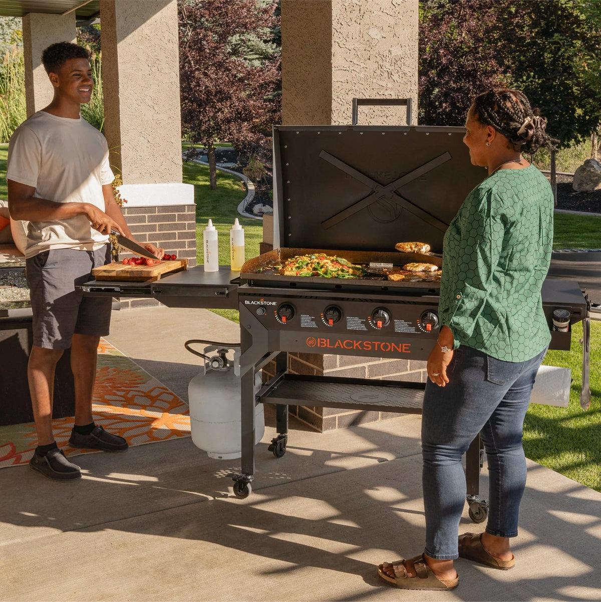 36" Griddle with Hood
