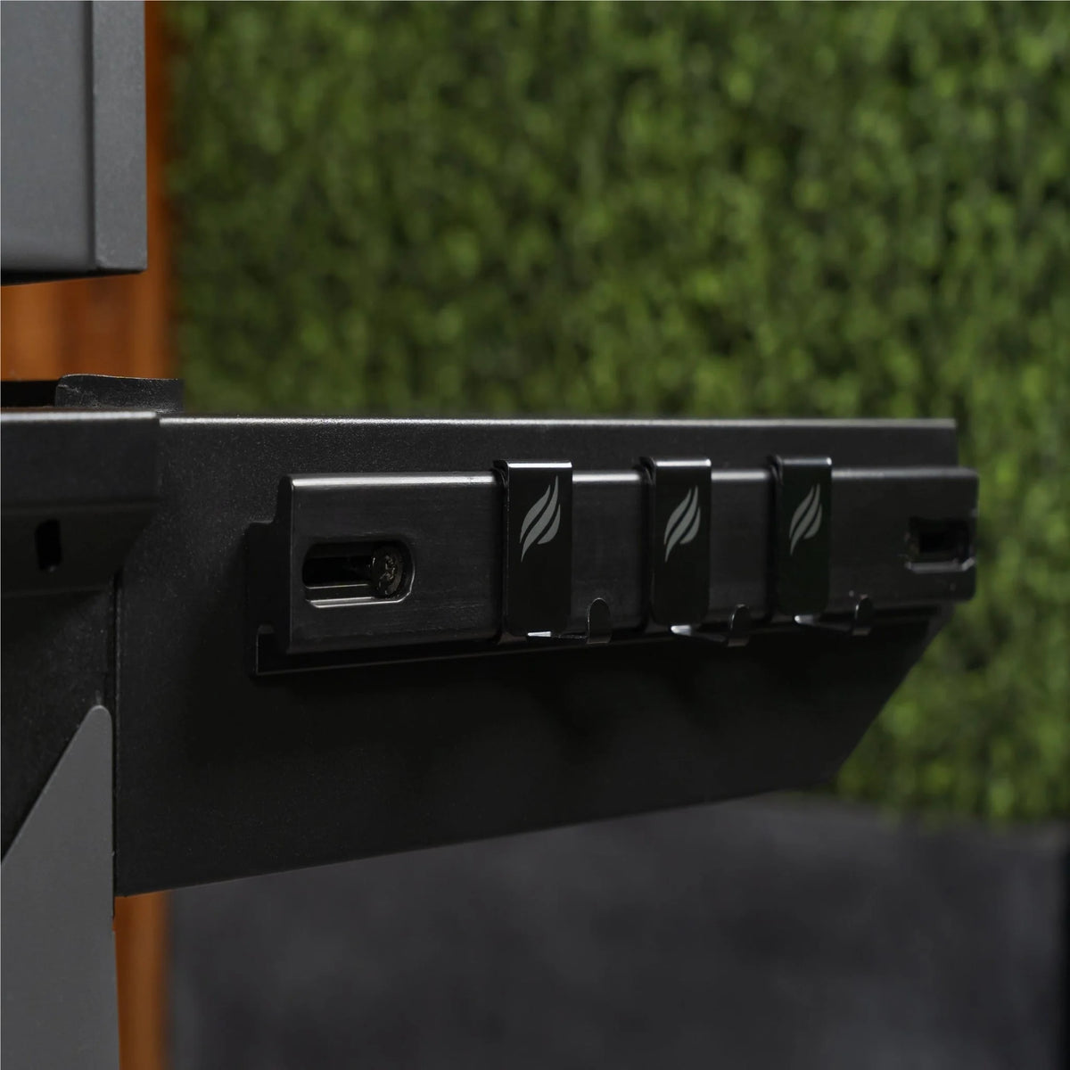 Grease Gate and Tool Hooks