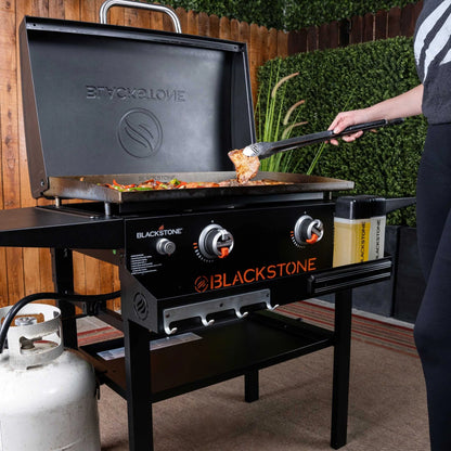 28" Griddle with Hood and Front Shelf